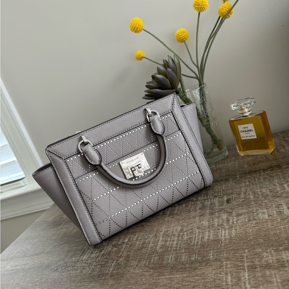 NWT Michael Kors Tina SM Top Zip Messenger In Saffiano Leather Sachel Pearl Grey